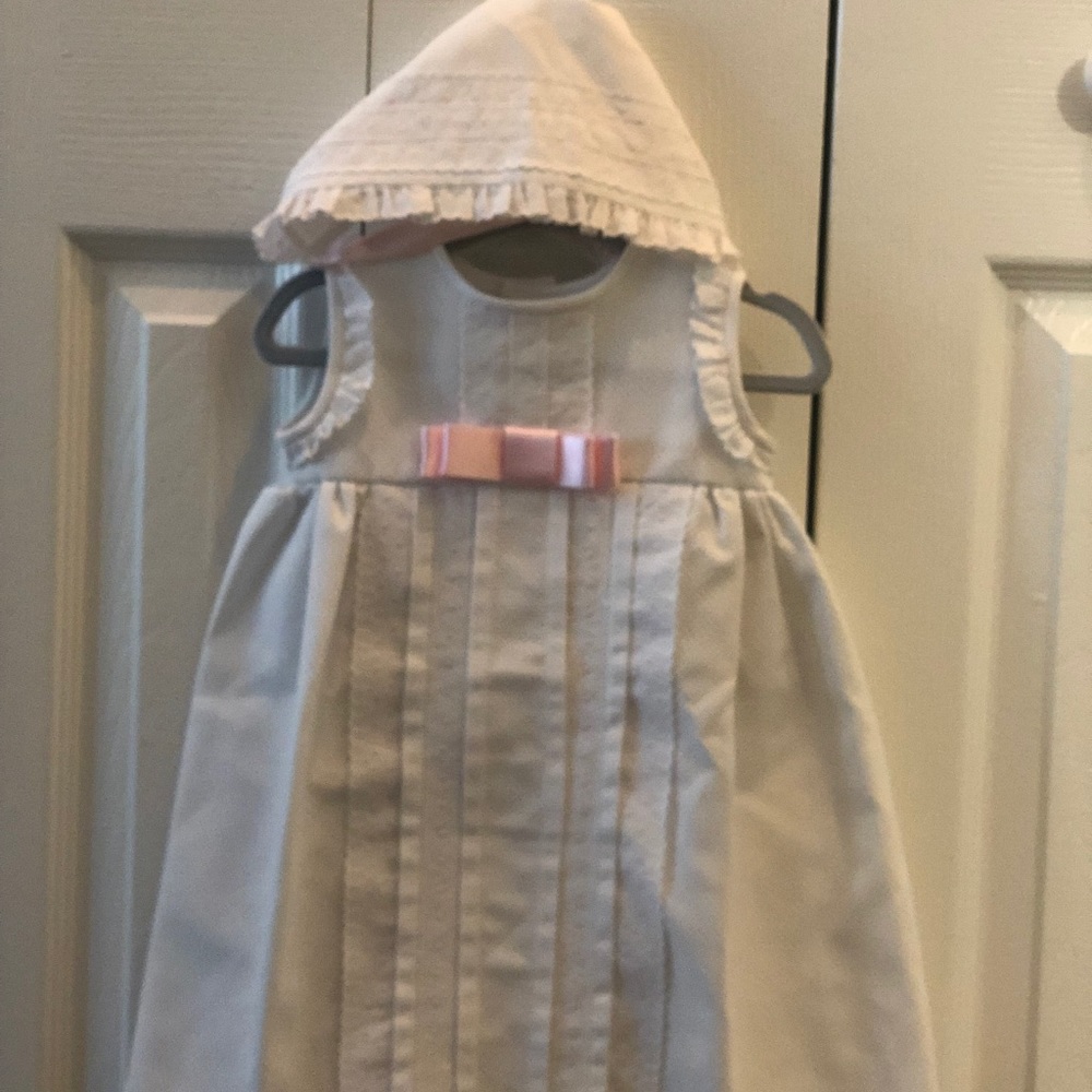 Beautiful Baby Girl Dress with matching Bonnet